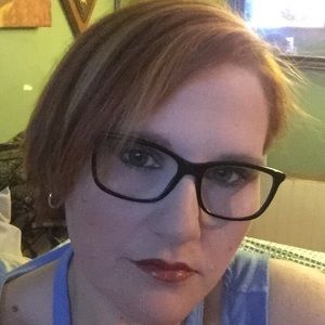 Meet your Posher, Clarey